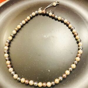 Costume Set of Gradient Pearls Set on Elastic String. EUC.